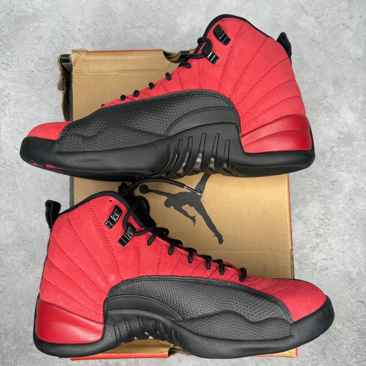 Jordan 12 Retro Reverse Flu Game *pre - owned* SIZE 9 - Kicks Collective PA - Jordan - CT8013 - 602 - Men's Shoes - 9M/10.5W - Pre - Owned