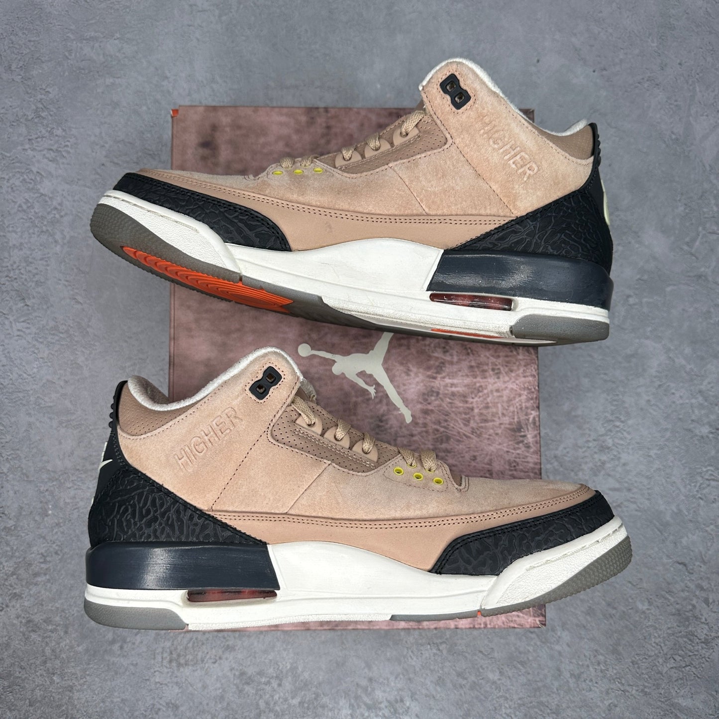 Jordan 3 Retro JTH Bio Beige *pre - owned* SIZE 12 - Kicks Collective PA - Jordan - AV6683-200 - Men's Shoes - 12M/13.5W - Pre - Owned