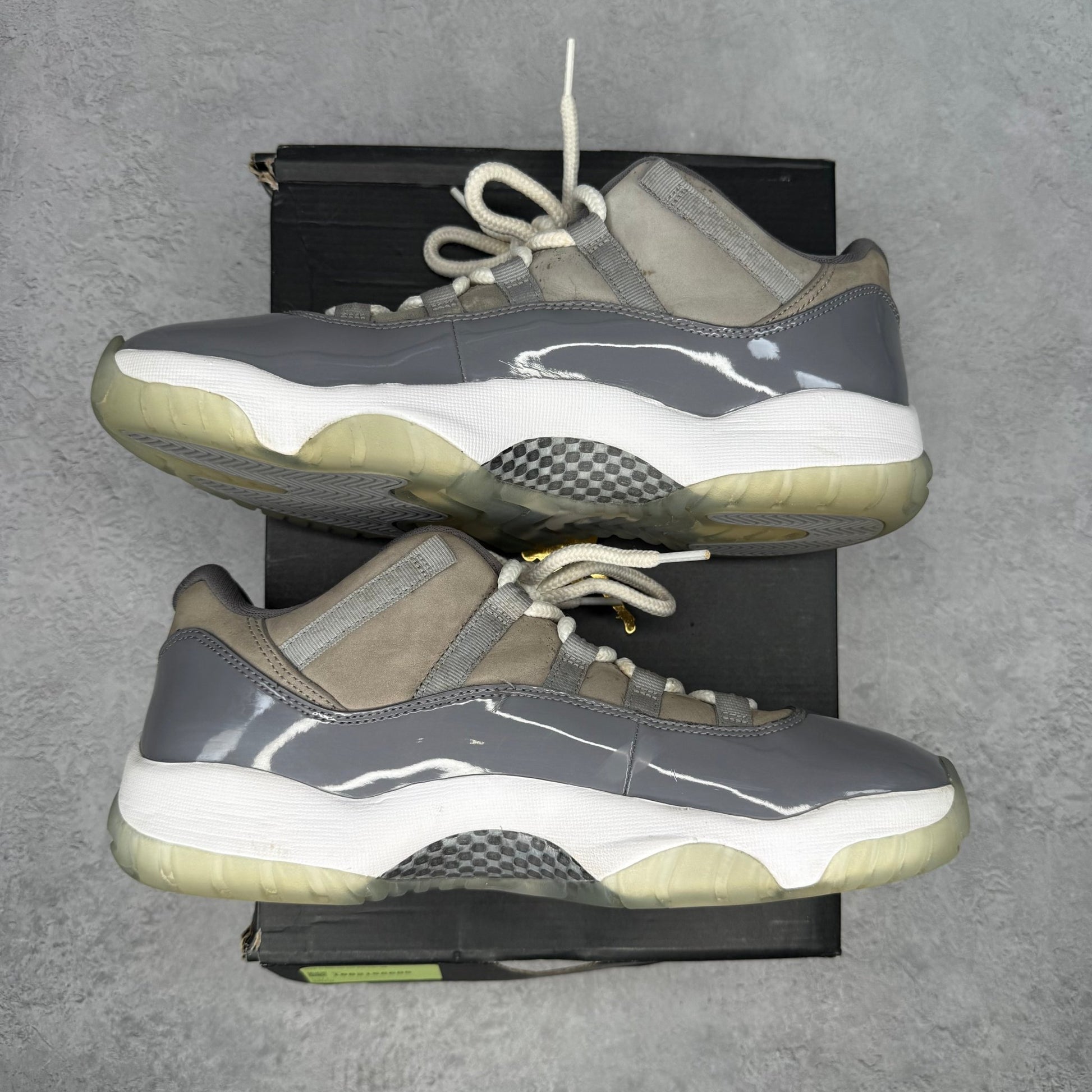 Jordan 11 Retro Low Cool Grey *pre - owned* SIZE 11 - Kicks Collective PA - Jordan - 528895-003 - Men's Shoes - 11M/12.5W - Pre - Owned
