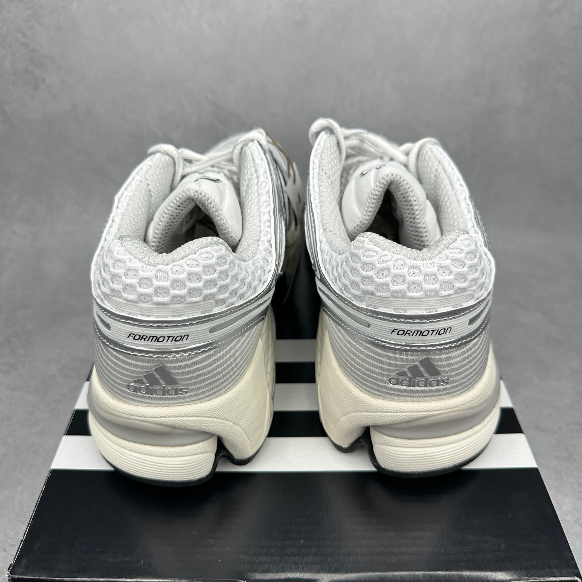 adidas Adistar Control 5 Silver Metallic Black