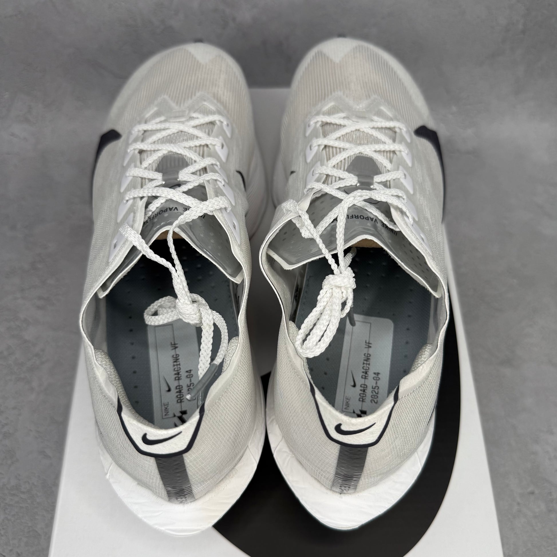 Nike ZoomX Vaporfly Next% 4 White Obsidian Mist