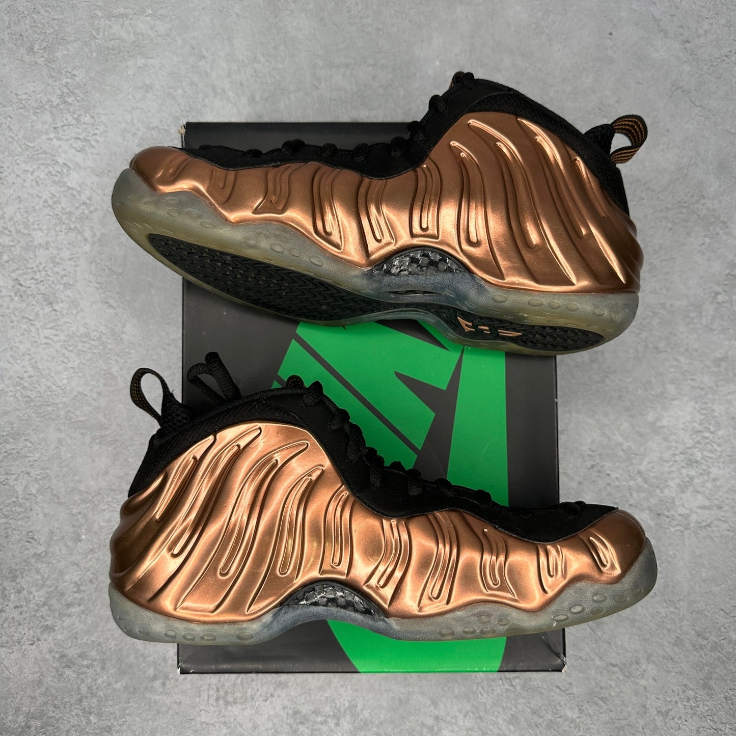 Nike Air Foamposite One Copper (2017) *pre - owned* SIZE 9 - Kicks Collective PA - Nike - 314996-007 - Men's Shoes - 9M/10.5W - Pre - Owned - Missing Lid