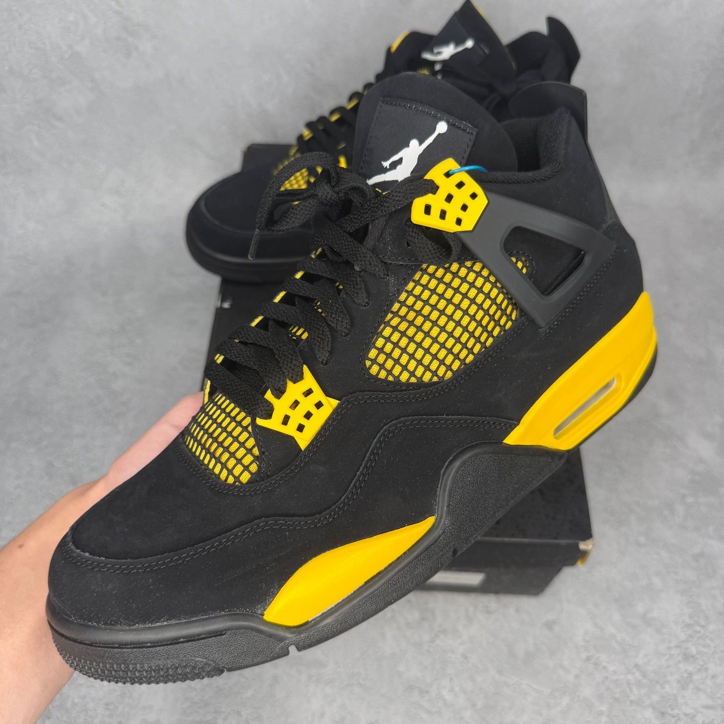 Jordan 4 Retro Thunder (2023) - Kicks Collective PA - Jordan - DH6927 - 017 - Men's Shoes - 12.5M/14W - Brand New