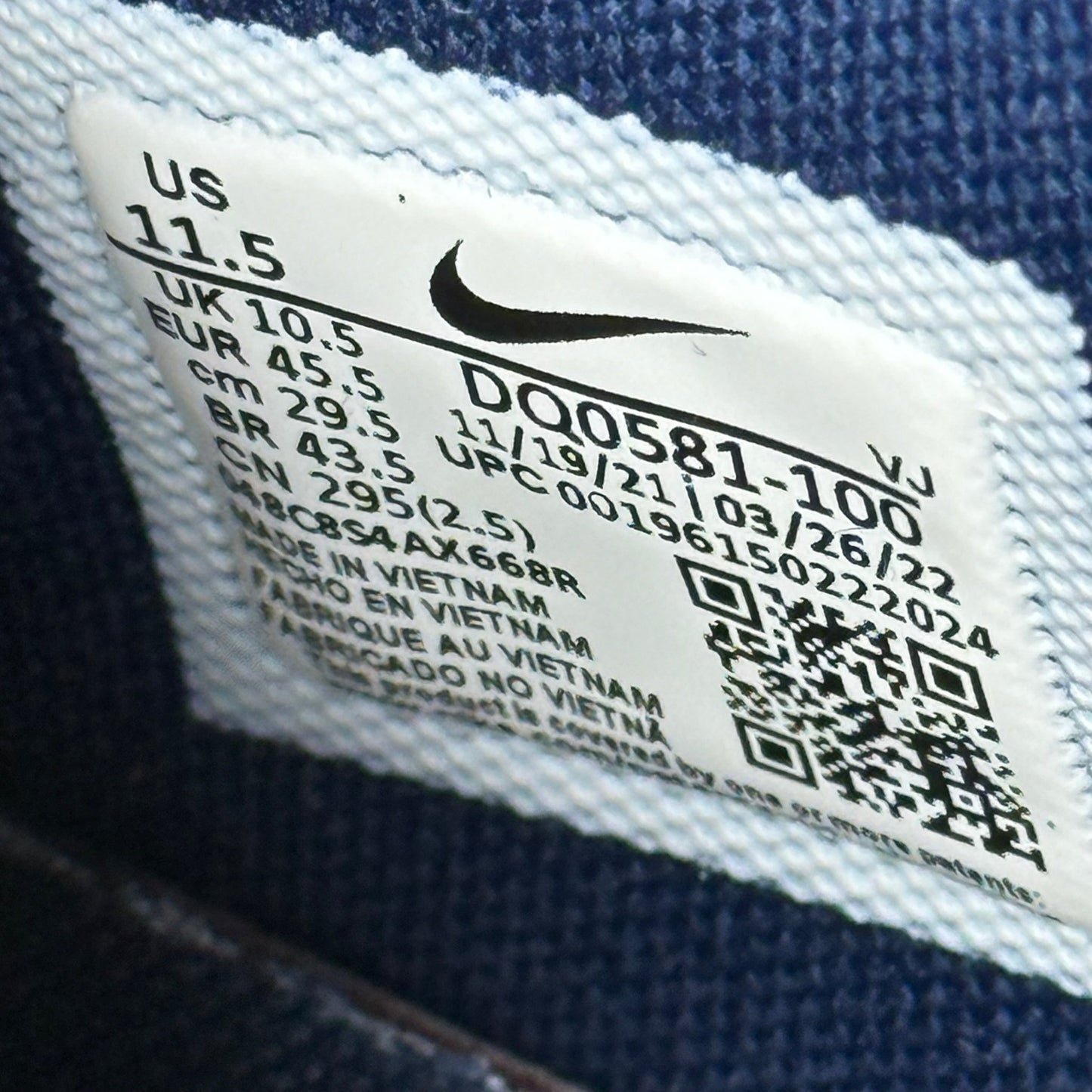 Nike Zoom Cortez SP sacai White University Red Blue *pre - owned* SIZE 11.5 - Kicks Collective PA - Nike - DQ0581 - 100 - Men's Shoes - 11.5M/13W - Pre - Owned
