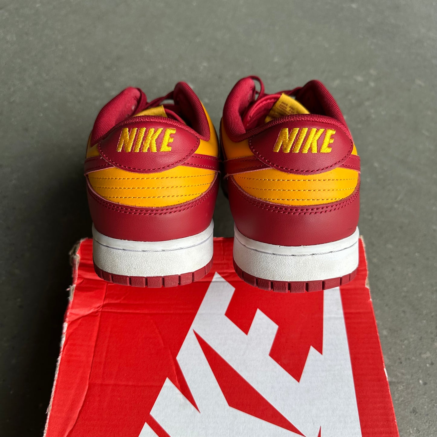 Nike Dunk Low Midas Gold *pre-owned* (SIZE 14)