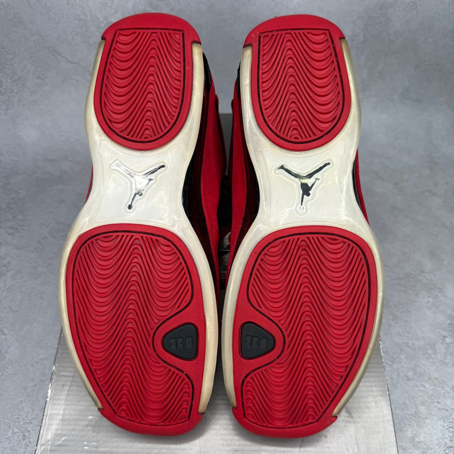 Jordan 18 Retro Toro *pre - owned* SIZE 9 - Kicks Collective PA - Jordan - AA2494 - 601 - Men's Shoes - 9M/10.5W - Pre - Owned