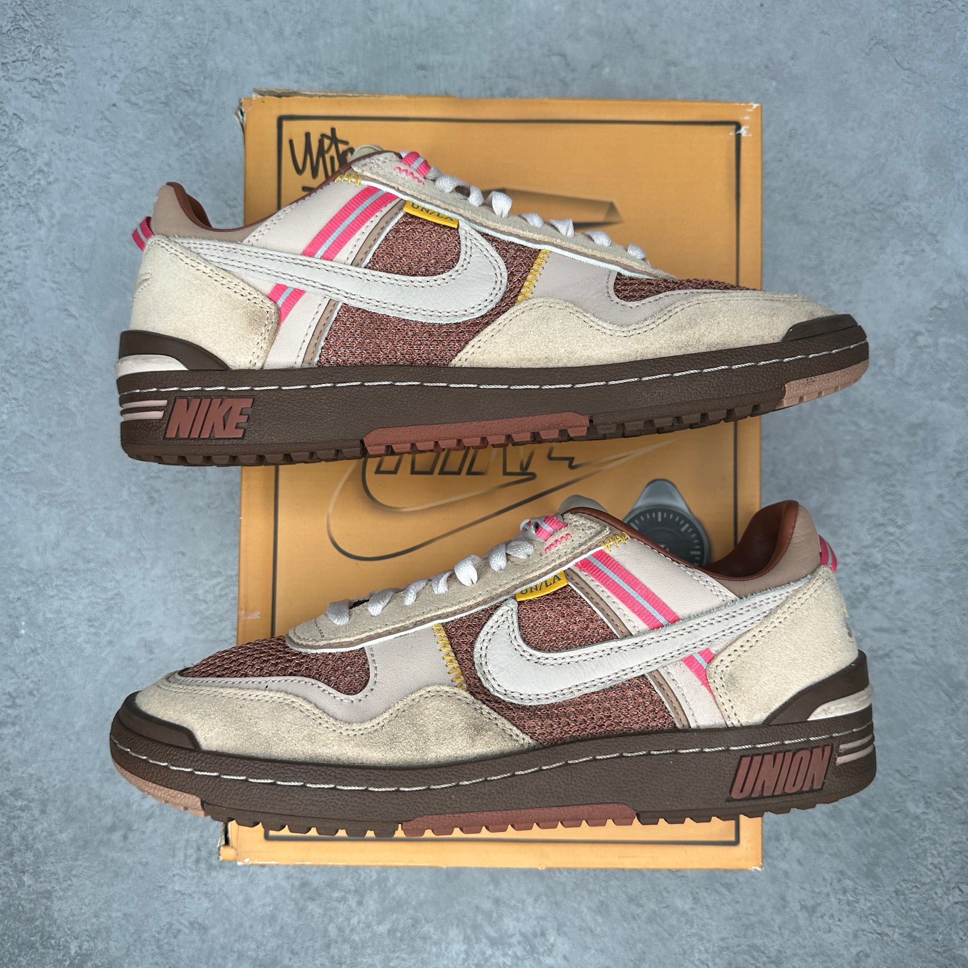 Nike Field General Union LA Shimmer *pre-owned* SIZE 9