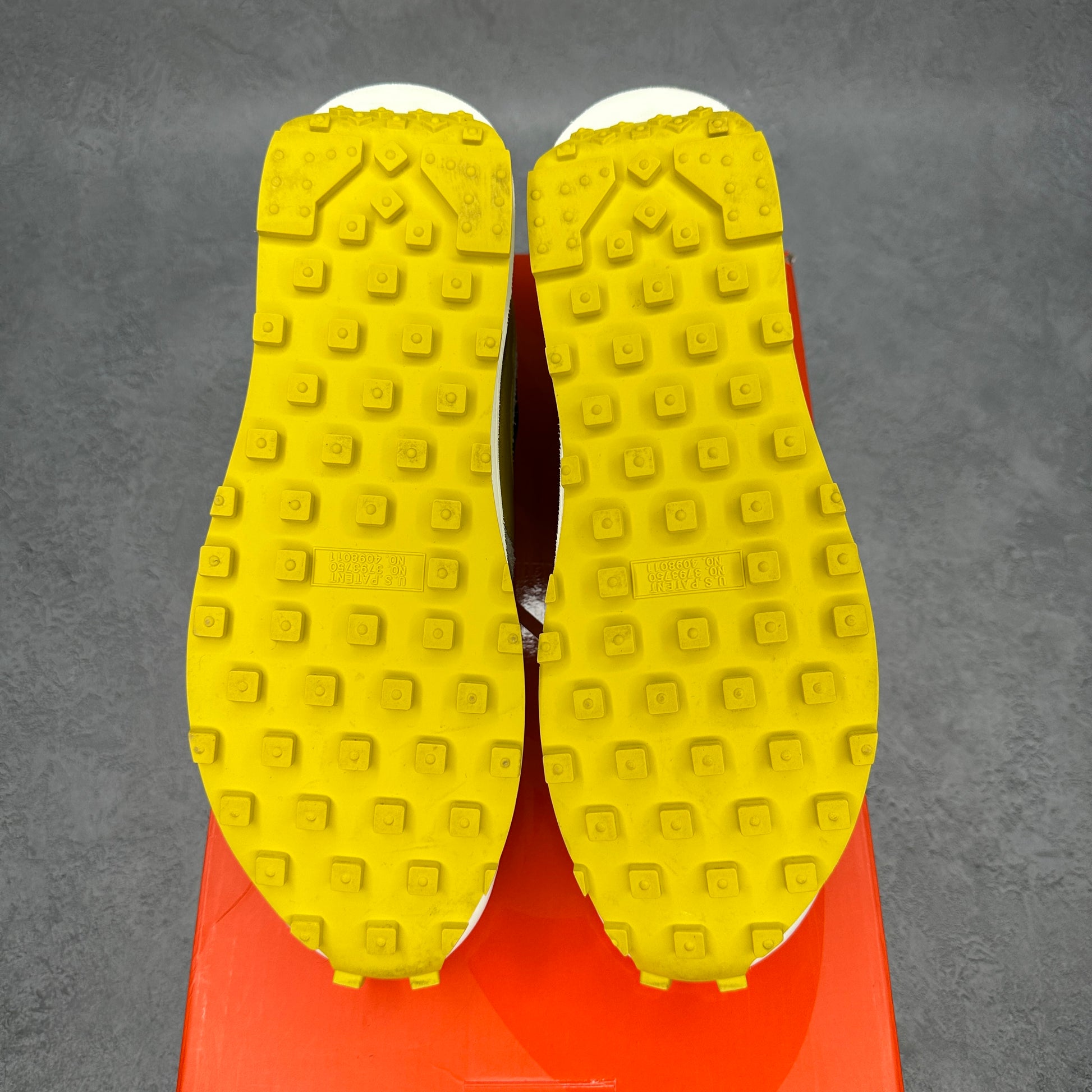 Nike LD Waffle sacai Undercover Black Bright Citron *pre-owned* SIZE 11