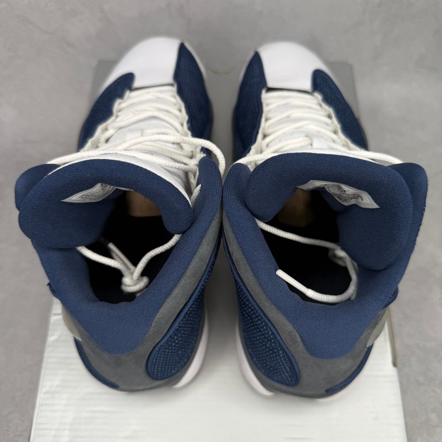 Jordan 13 Retro Flint (2020) *pre-owned* SIZE 9.5