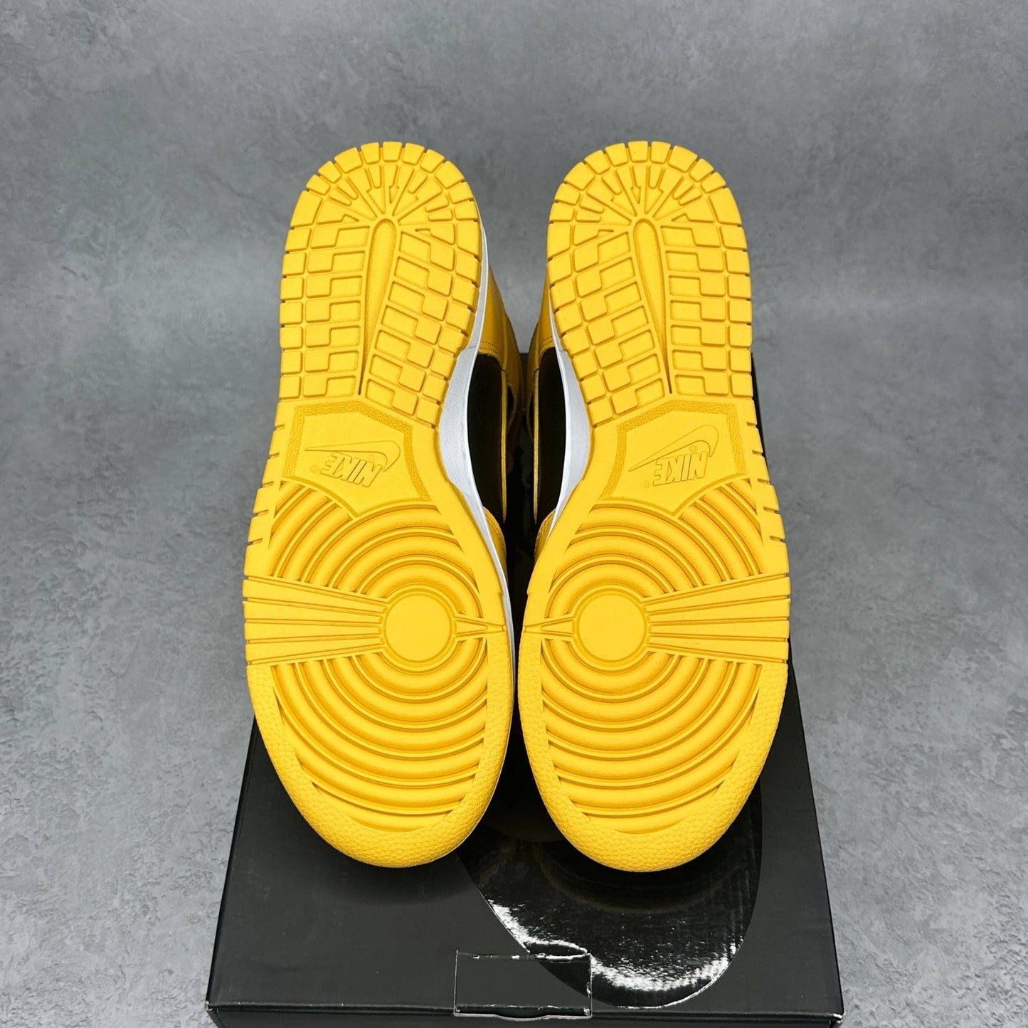 Nike Dunk High Wu - Tang (2024) - Kicks Collective PA - Nike - HJ4320 - 001 - Men's Shoes - 8M/9.5W - Brand New