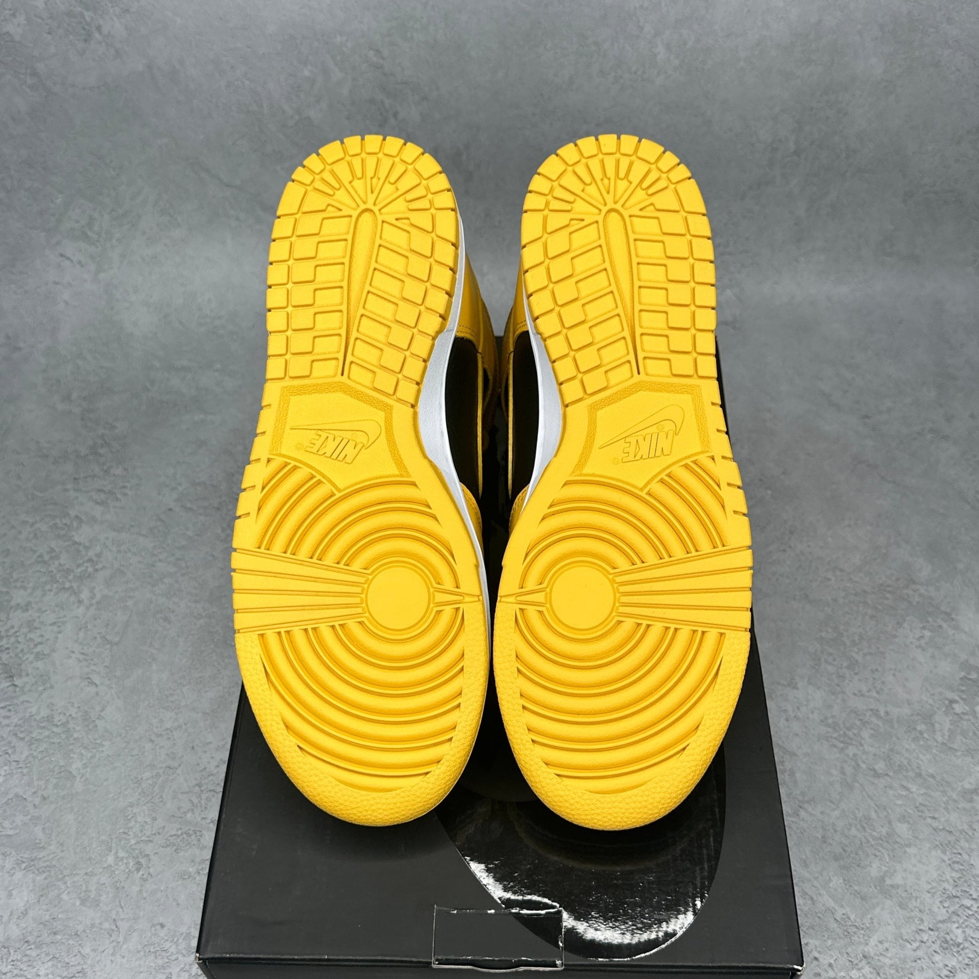Nike Dunk High Wu - Tang (2024) - Kicks Collective PA - Nike - HJ4320 - 001 - Men's Shoes - 8M/9.5W - Brand New