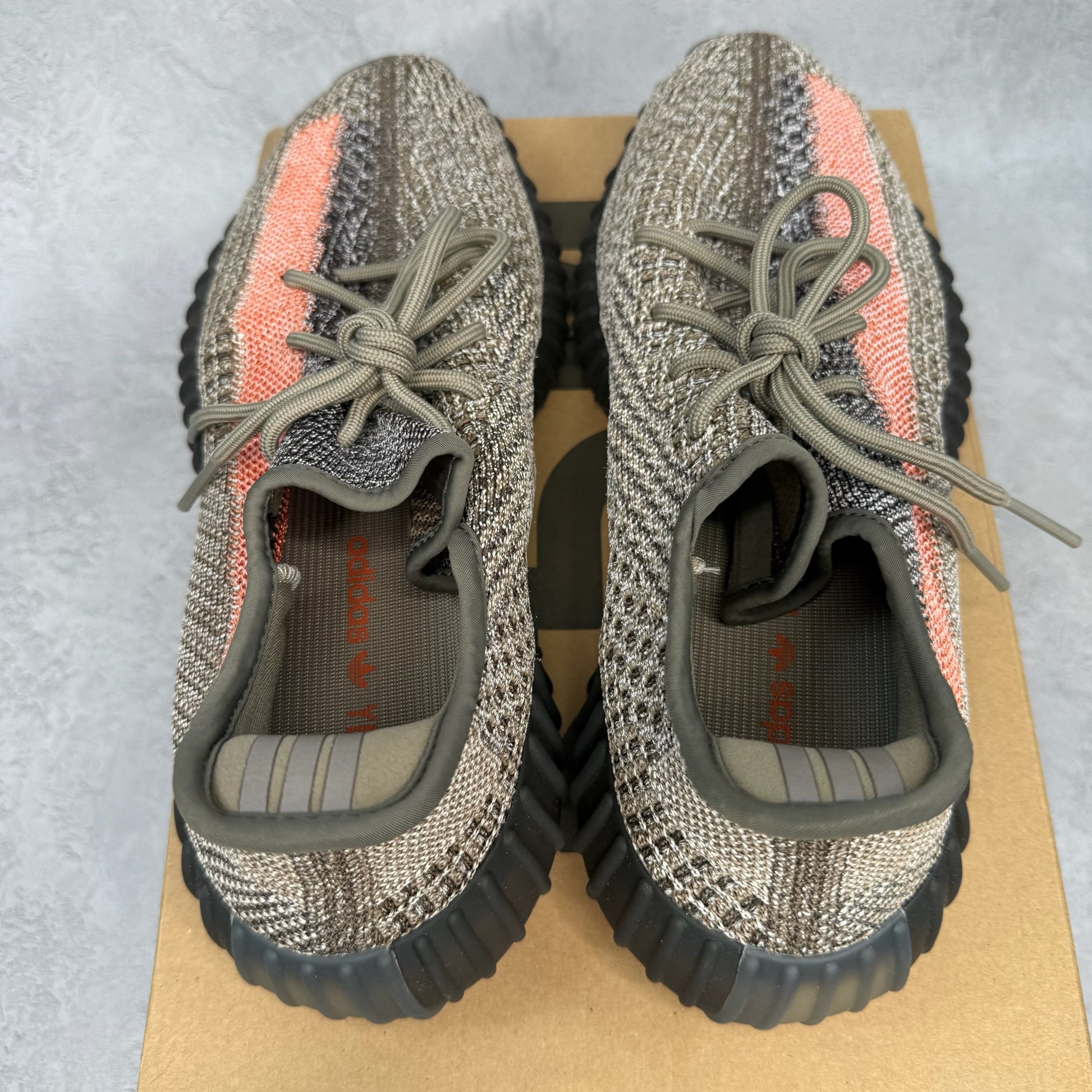 adidas Yeezy Boost 350 V2 Ash Stone *pre - owned* SIZE 9.5 - Kicks Collective PA - adidas - GW0089 - Men's Shoes - 9.5M/11W - Pre - Owned