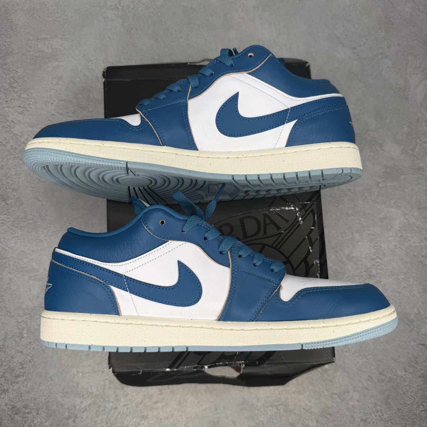 Jordan 1 Low Industrial Blue *pre-owned* SIZE 13