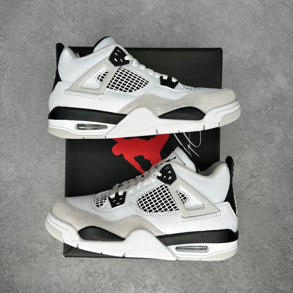 Jordan 4 Retro Military Black (GS) *defect*