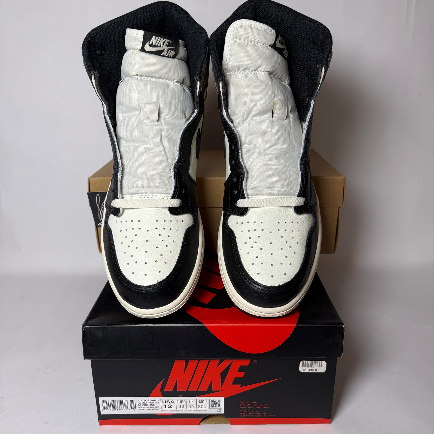 Air Jordan 1 High Retro OG Dark Mocha *pre-owned* (SIZE 12)