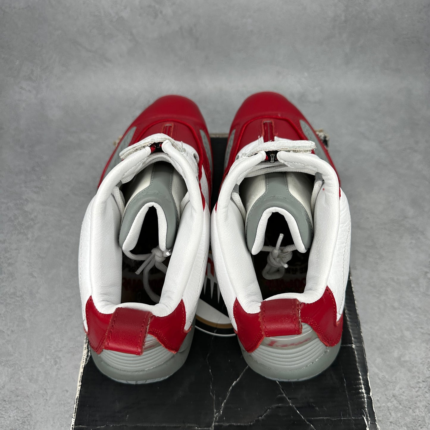 Reebok Answer IV White Red (2012/2017) *pre-owned* SIZE 8.5