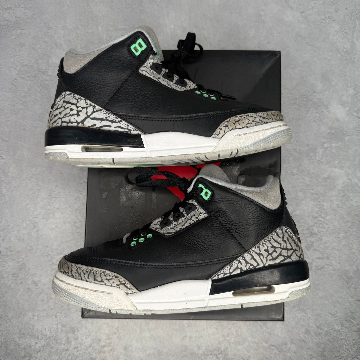 Jordan 3 Retro Green Glow (GS) - Image 1