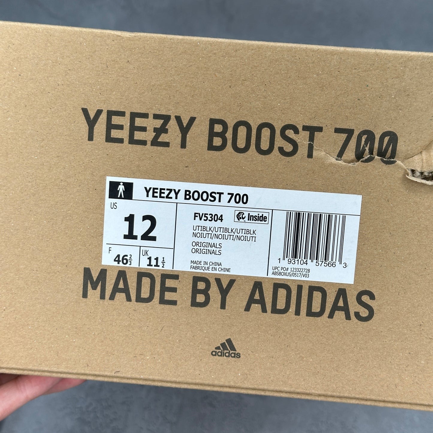 adidas Yeezy Boost 700 Utility Black VNDS *pre-owned* SIZE 12