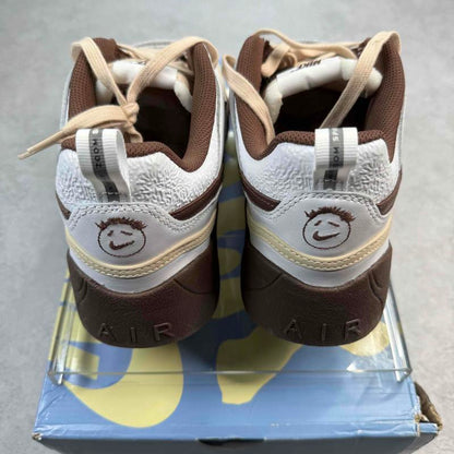 Nike Zoom Field Jaxx Travis Scott Light Chocolate