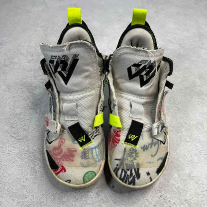 Nike Jordan Why Not Zer0.4 PF Graffiti *pre-owned* SIZE 5Y