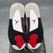 Jordan 4 Retro Red Cement *pre-owned* SIZE 10
