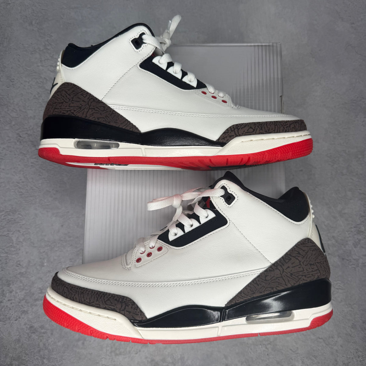 Jordan 3 Retro World's Best Dad pre-owned size 9