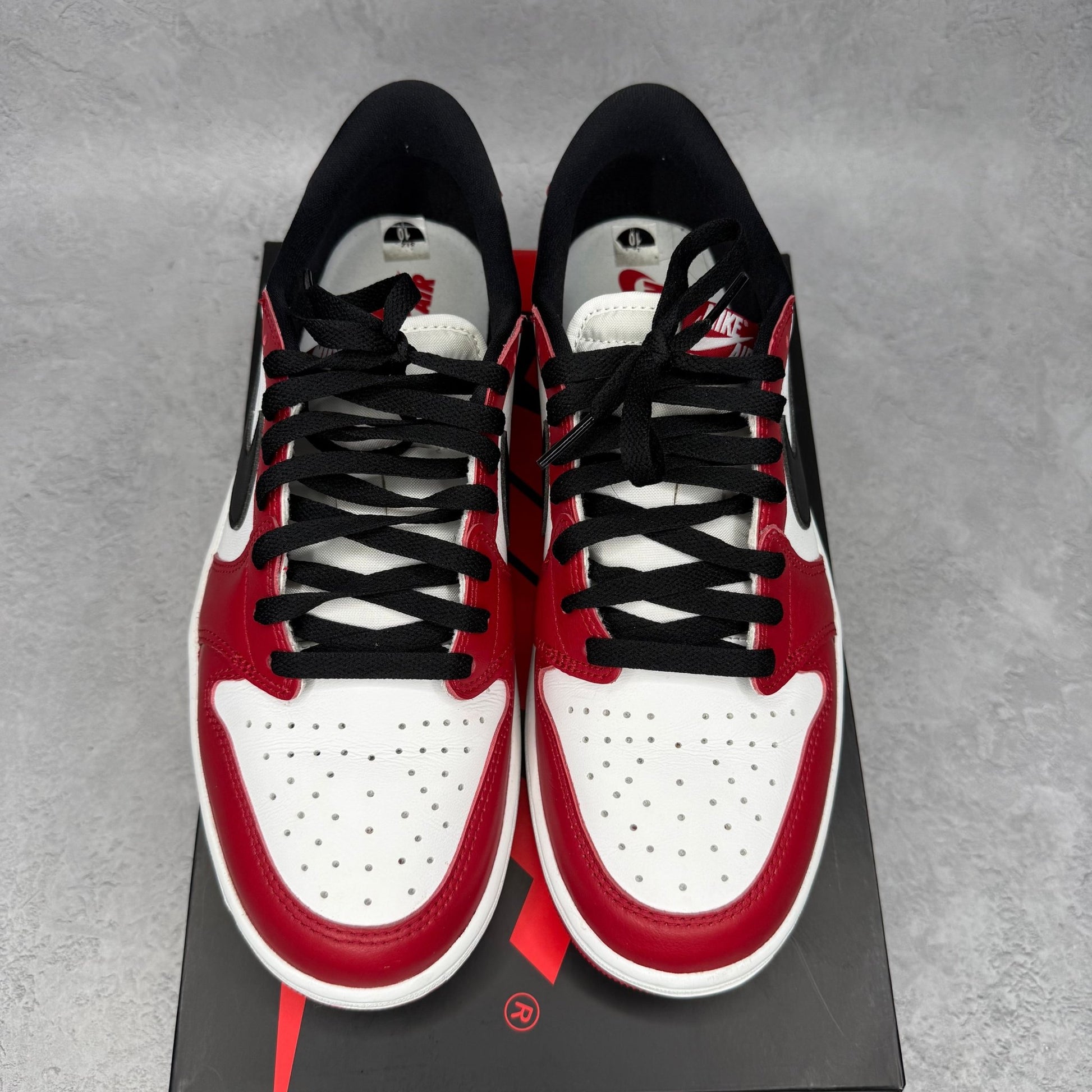 Jordan 1 Retro Low OG Chicago (2025) *pre - owned* SIZE 10 - Kicks Collective PA - Jordan - HQ6998-600 - Men's Shoes - 10M/11.5W - Pre - Owned