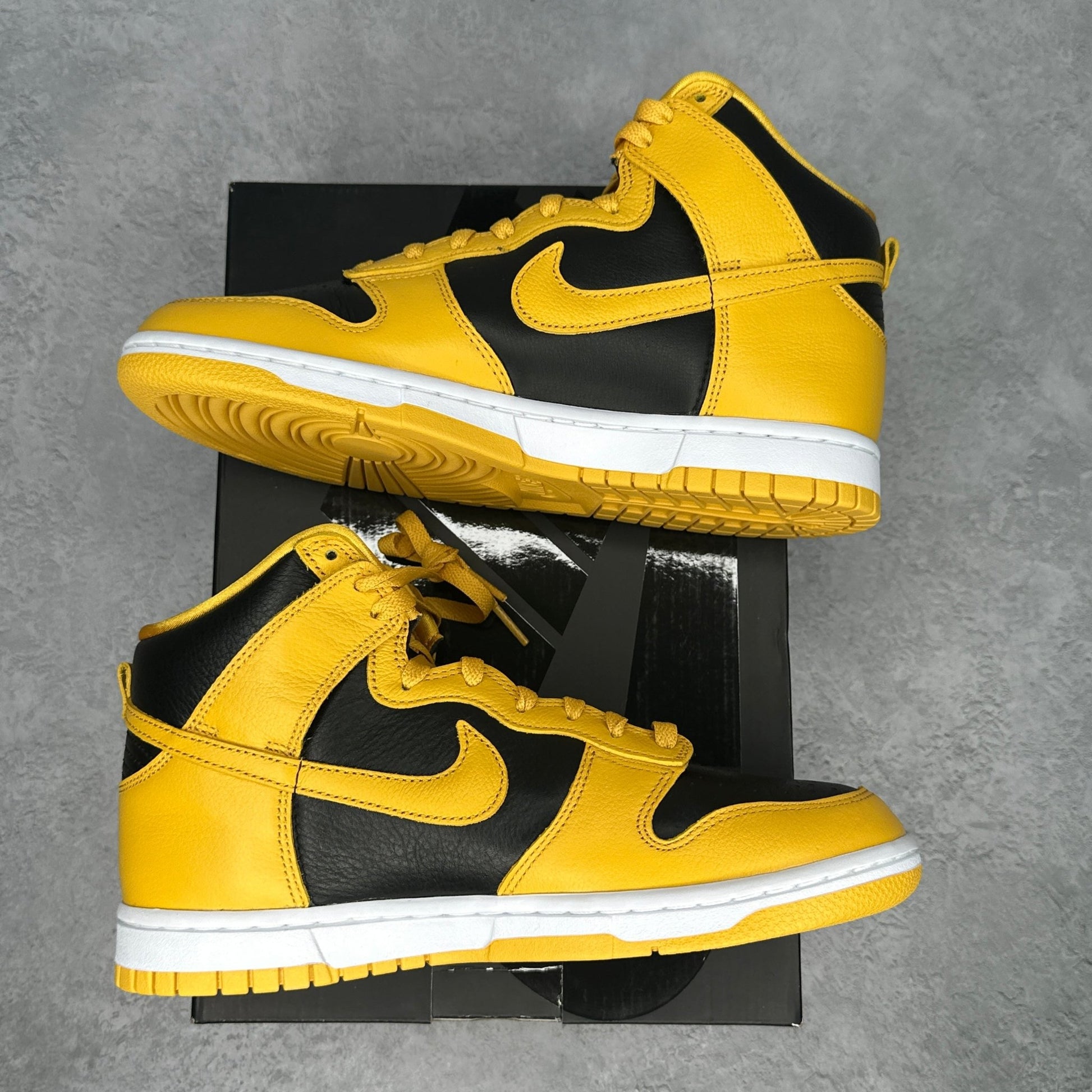 Nike Dunk High Wu - Tang (2024) - Kicks Collective PA - Nike - HJ4320 - 001 - Men's Shoes - 8M/9.5W - Brand New