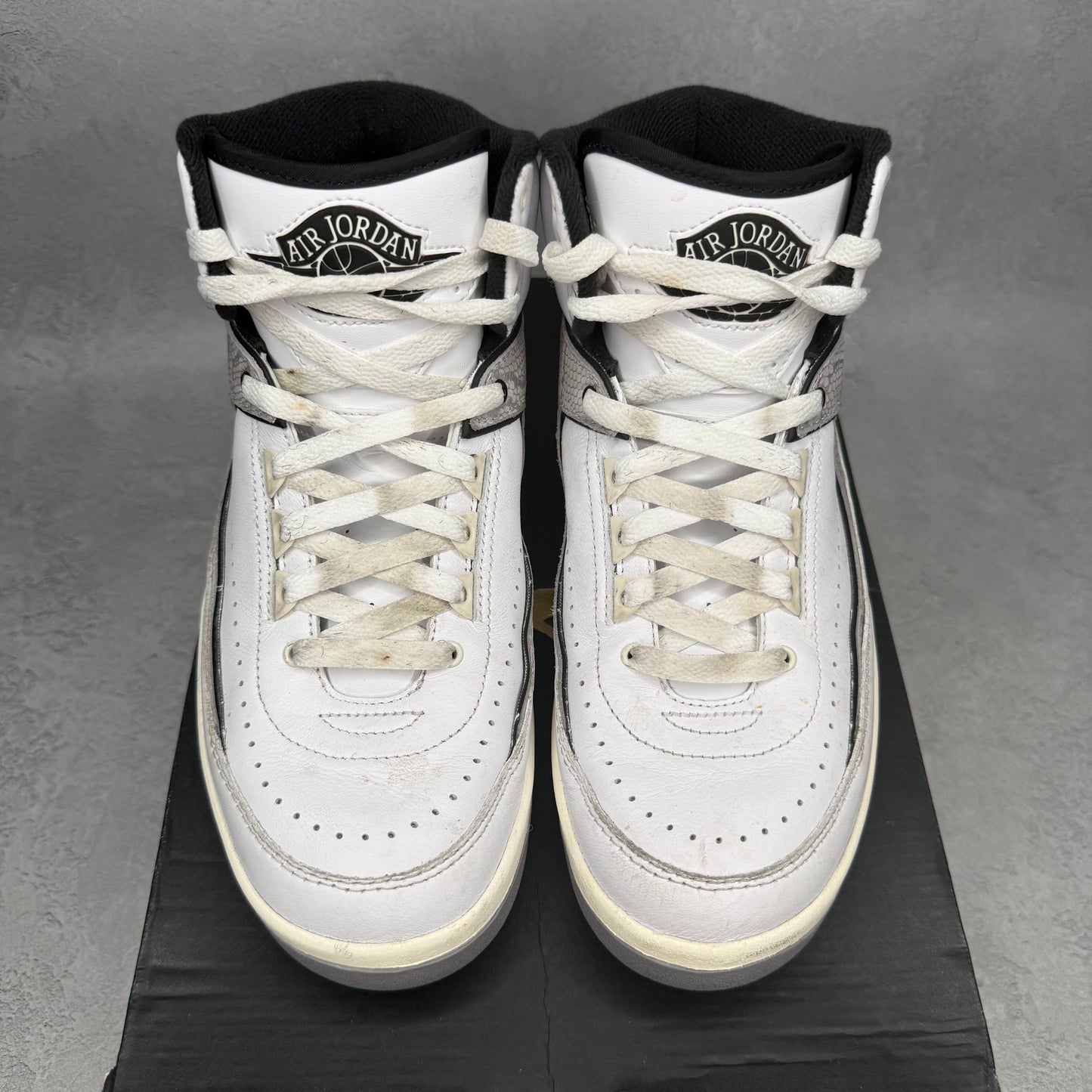 Jordan 2 Retro Python (GS) *pre-owned* SIZE 7Y