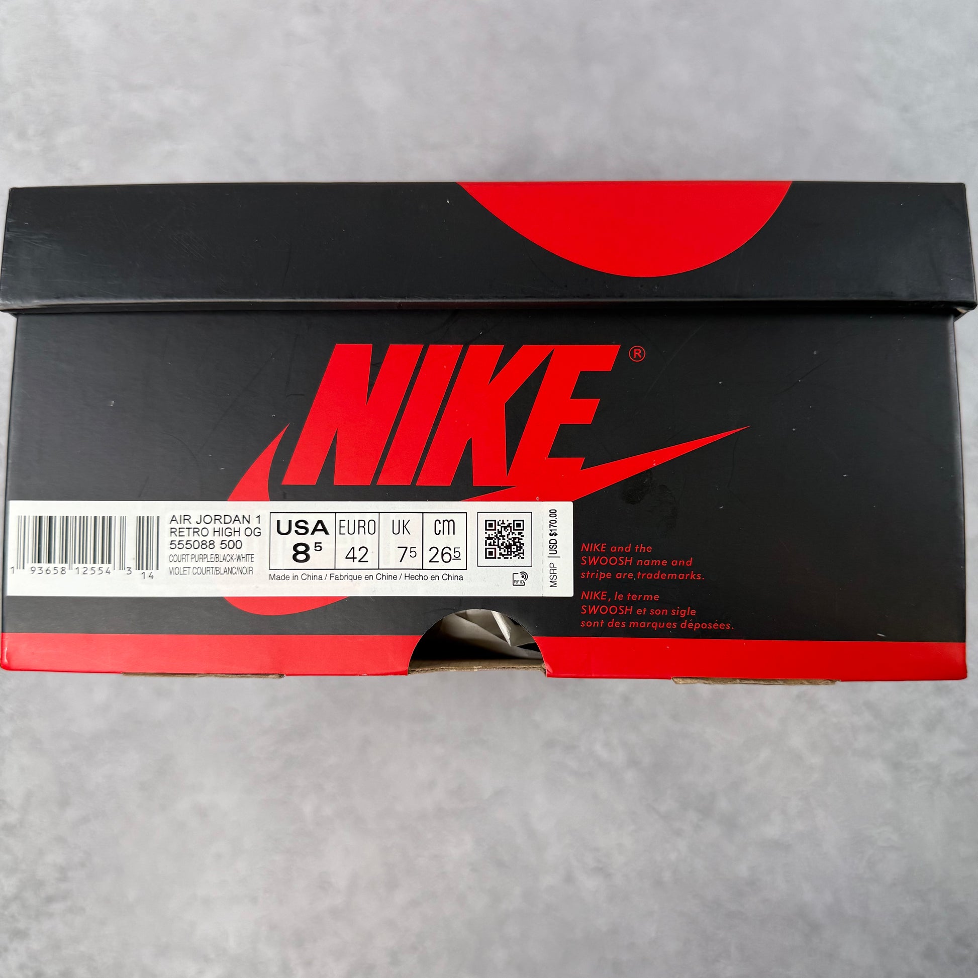 Jordan 1 Retro High Court Purple White *pre-owned* SIZE 8.5