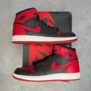 Jordan 1 Retro Bred (2013) (GS) 7Y (Pre-Owned) - Image 1