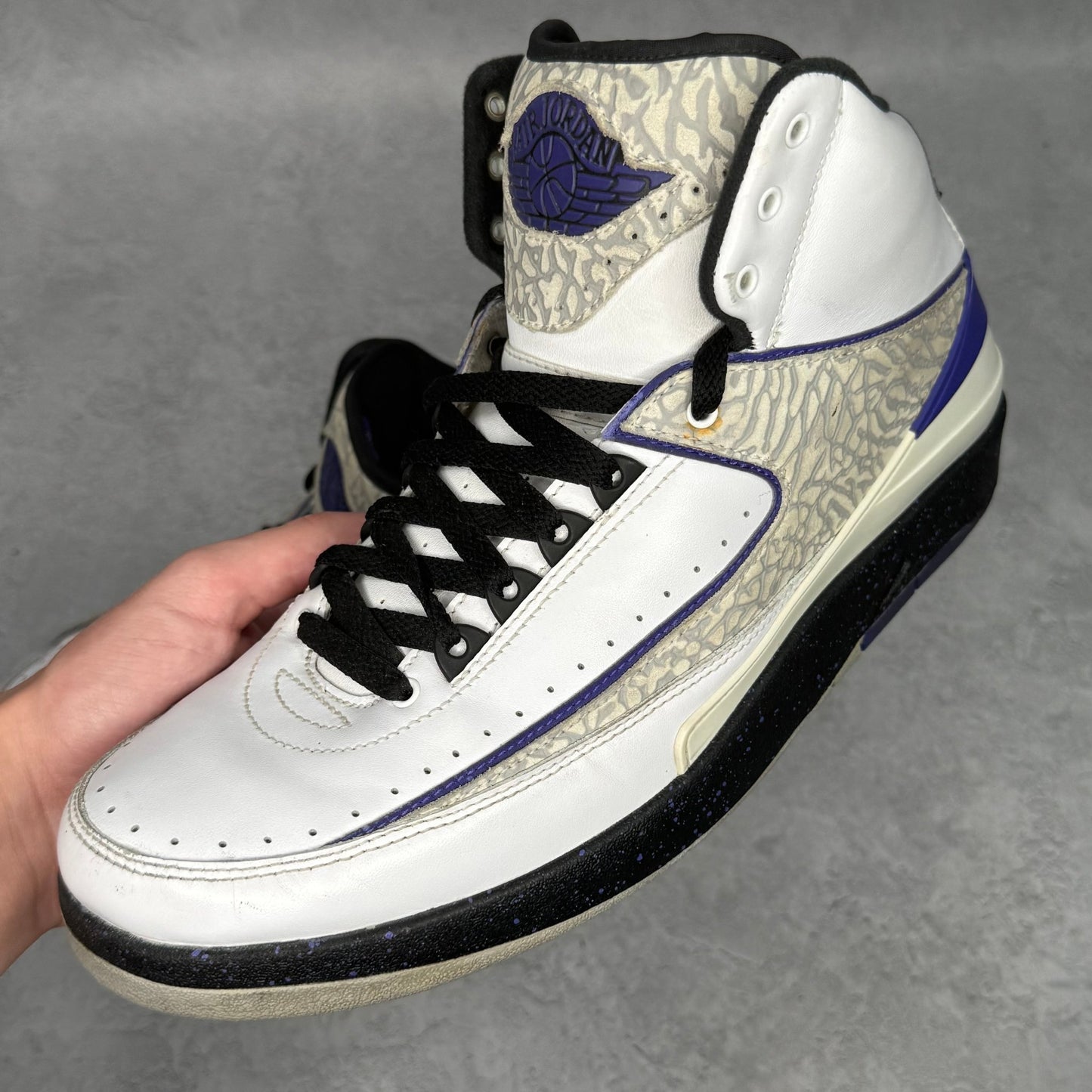 Jordan 2 Retro Dark Concord *pre - owned* SIZE 11 - Kicks Collective PA - Jordan - 385475 - 153 - Men's Shoes - 11M/12.5W - Pre - Owned