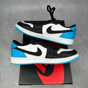 Jordan 1 Retro Low OG Black Dark Powder Blue *pre-owned* SIZE 9