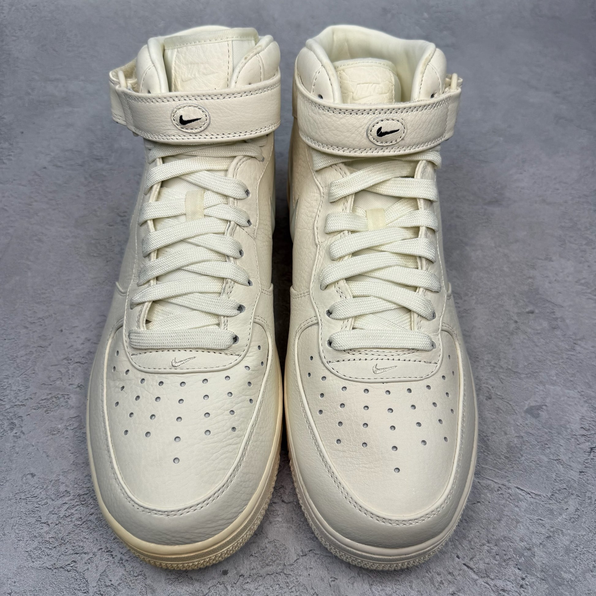 Nike Air Force 1 Retro Prm Sail/Sail - Sail *pre - owned* SIZE 10.5 - Kicks Collective PA - Nike - 941913 - 100 - Men's Shoes - 10.5M/12W - Pre - Owned