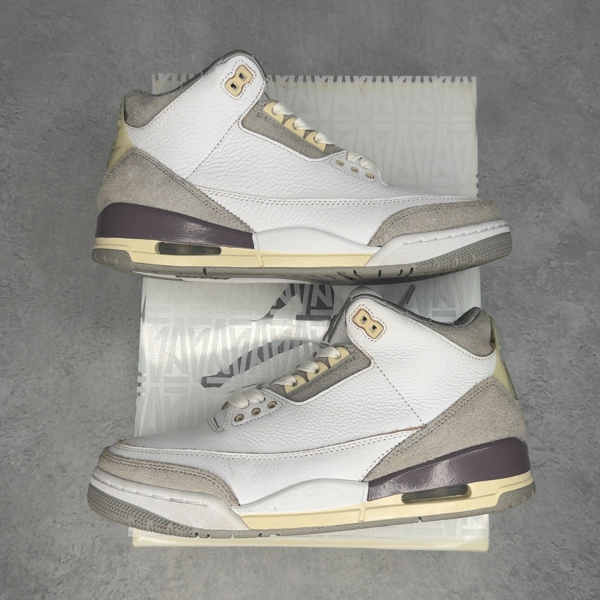 Jordan 3 Retro SP A Ma Maniére (Women's) 9.5W (Pre-Owned) - Kicks Collective PA - Jordan - DH3434-110-9.5W-PO-3 - Pre-Owned Sneakers - 9.5W