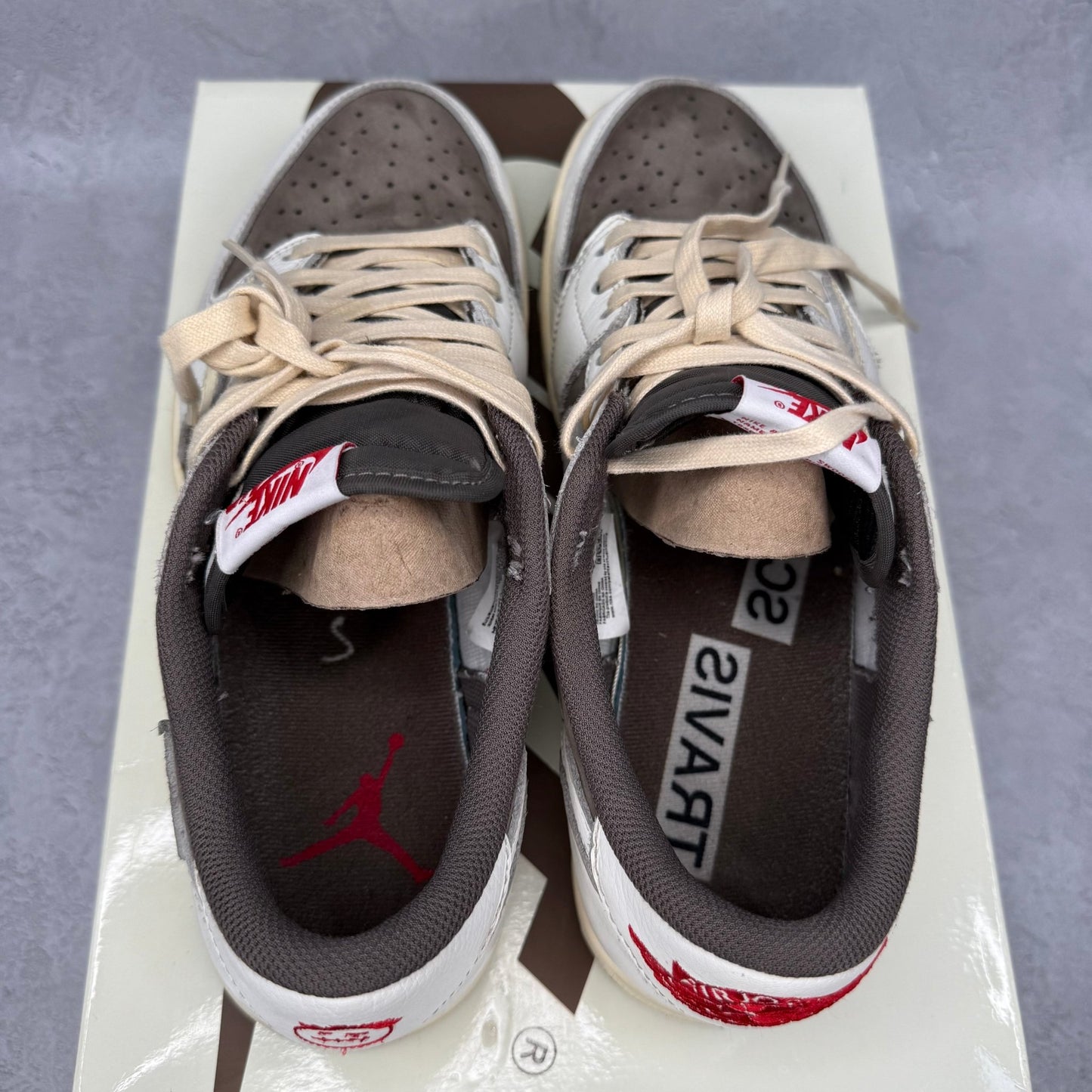 Jordan 1 Retro Low OG SP Travis Scott Reverse Mocha *pre - owned* SIZE 11 - Kicks Collective PA - Jordan - DM7866-162 - Men's Shoes - 11M/12.5W - Pre - Owned