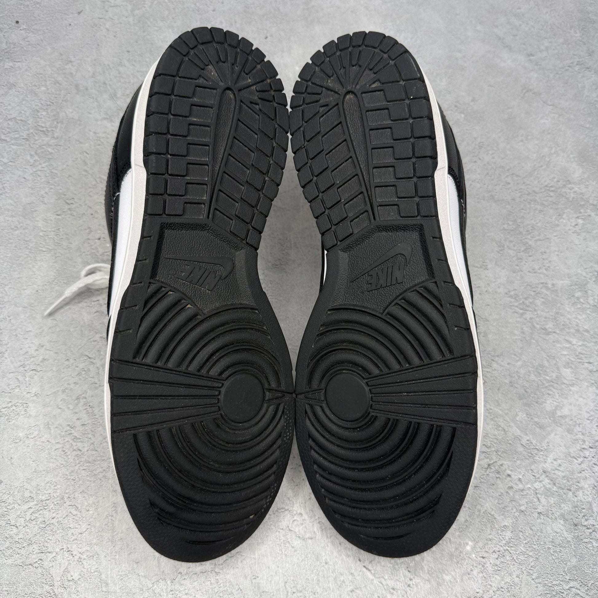 Nike Dunk Low Retro White Black Panda *pre - owned* SIZE 10 - Kicks Collective PA - Nike - DD1391-100 - Men's Shoes - 10M/11.5W - Pre - Owned - No Box