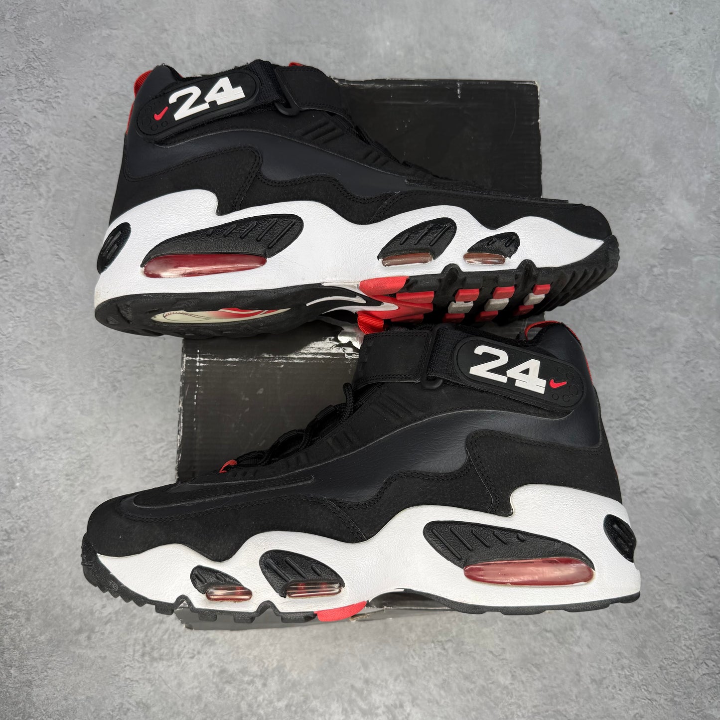 Nike Air Griffey Max 1 Anthracite Hot Red *pre-owned* SIZE 9