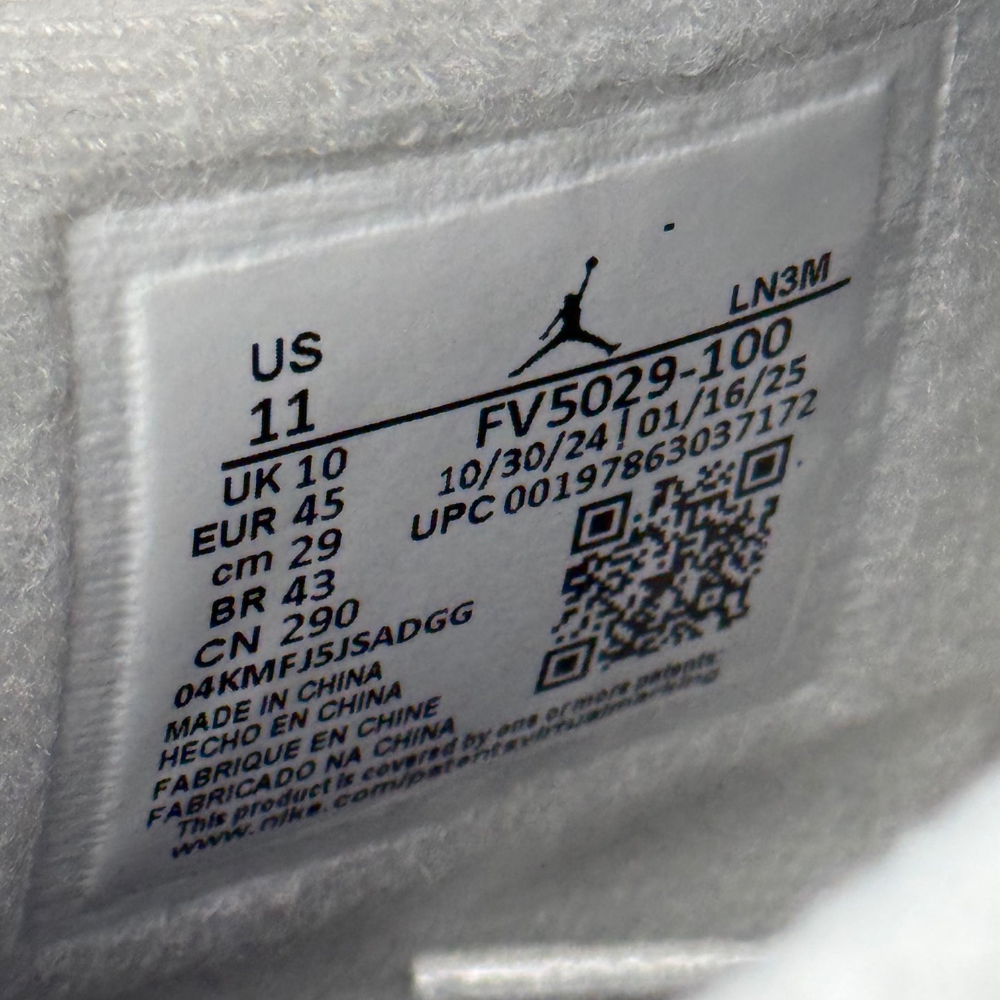 Jordan 4 Retro White Cement (2025)