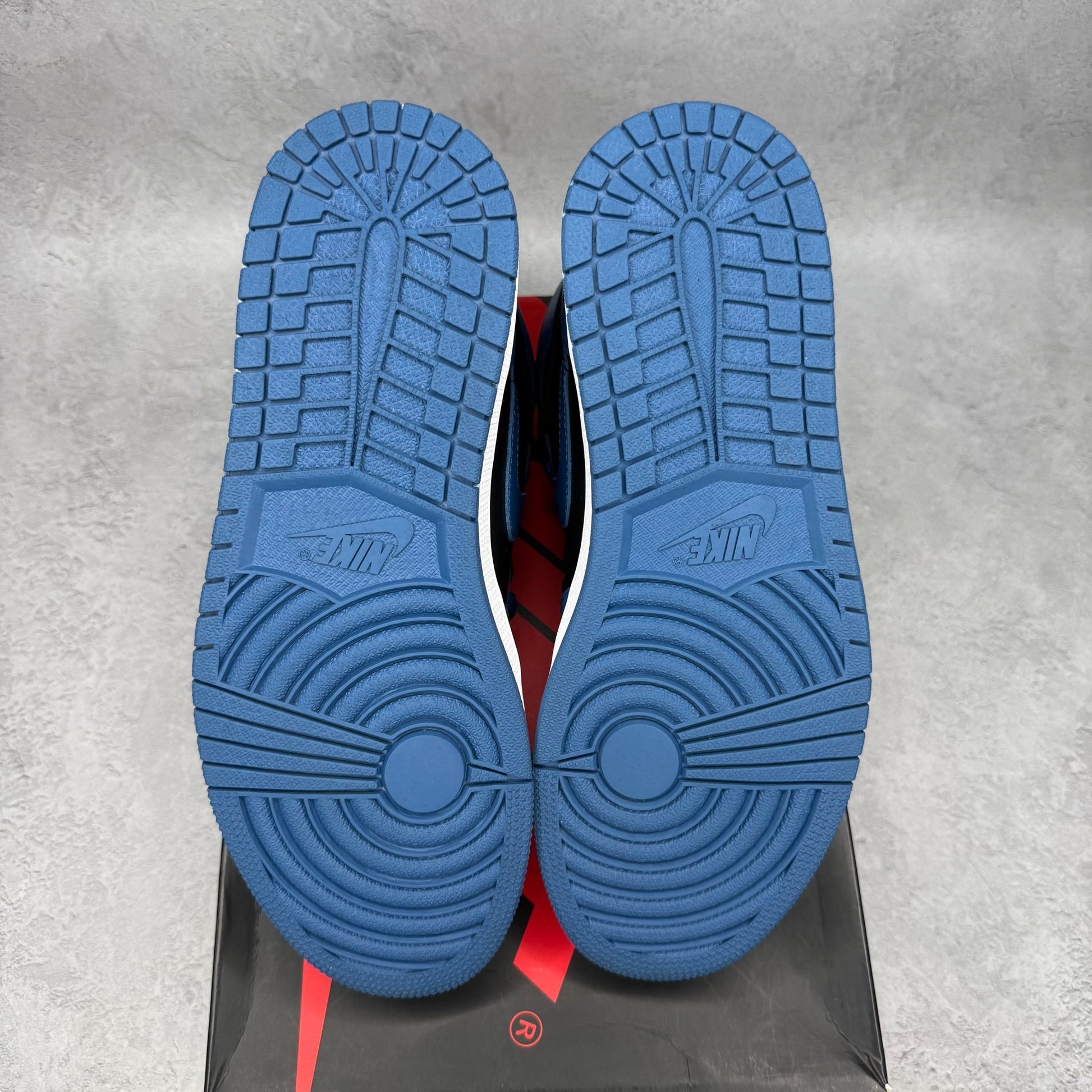 Jordan 1 High Dark Marina Blue *pre - owned* SIZE 10 - Kicks Collective PA - Jordan - 555088-404 - Men's Shoes - 10M/11.5W - Pre - Owned - No Box