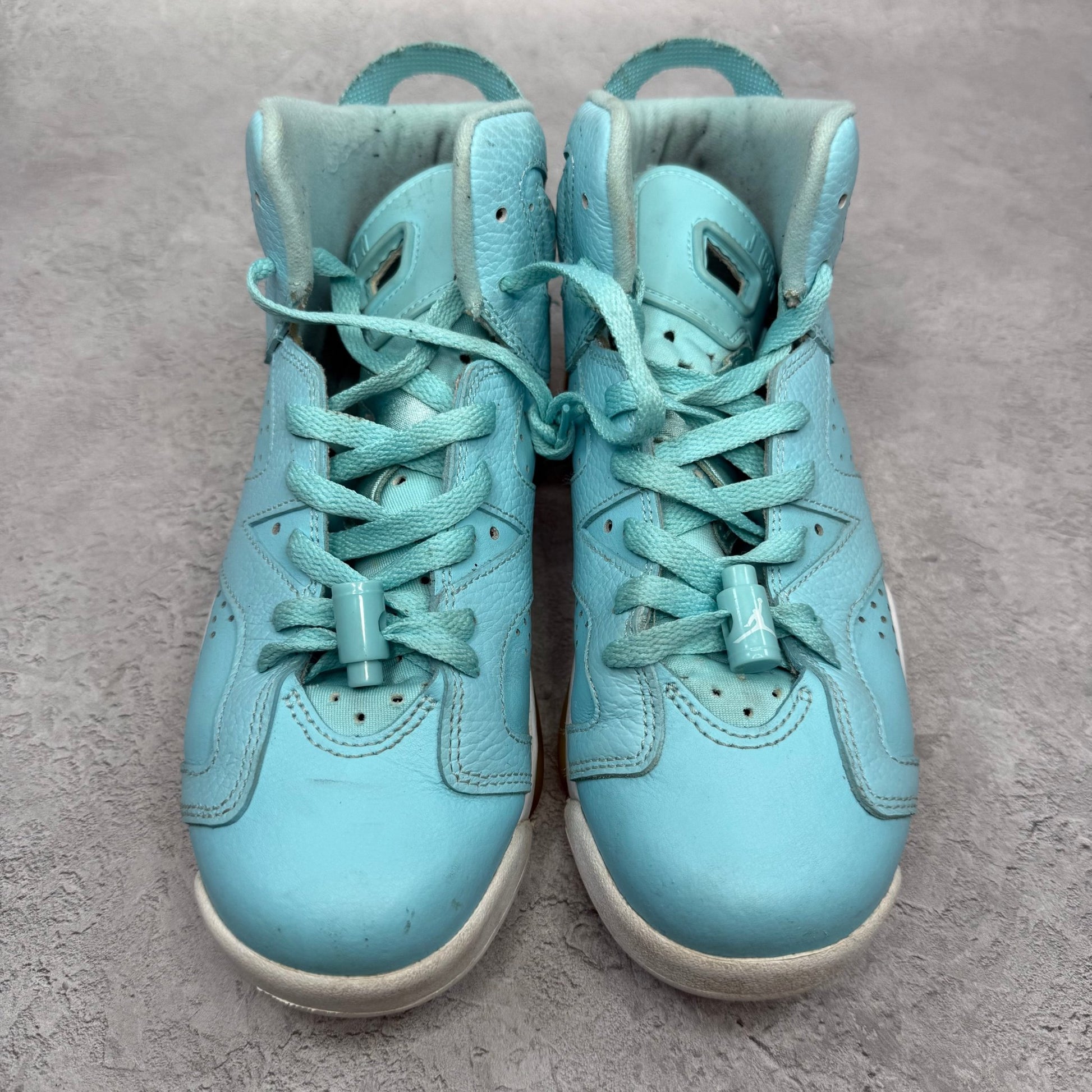 Jordan 6 Retro Pantone (GS) *pre - owned* SIZE 7Y - Kicks Collective PA - Jordan - 543390 - 407 - Kid's Shoes - 7Y - Pre - Owned