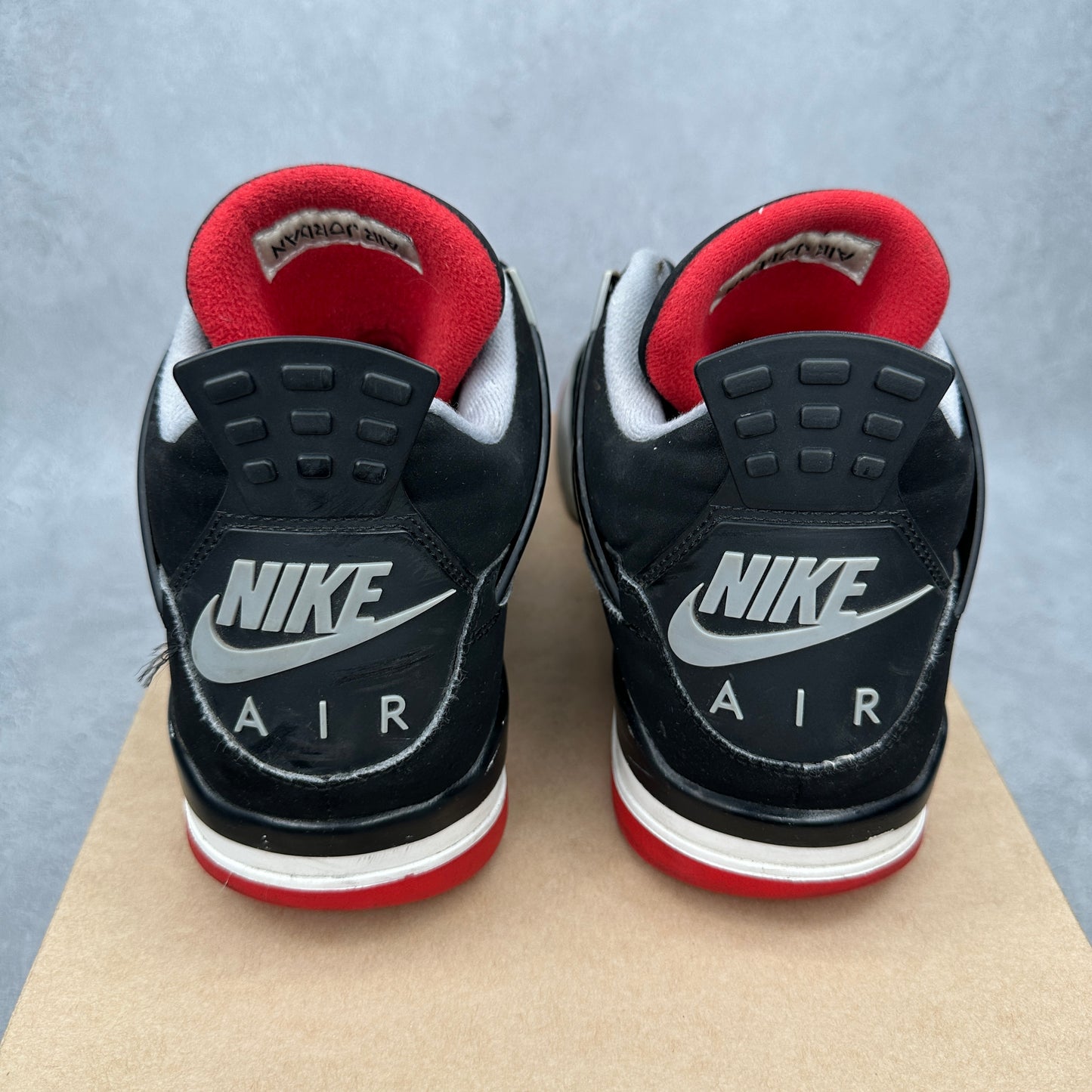 Jordan 4 Retro Bred (2019) *pre-owned* SIZE 11.5