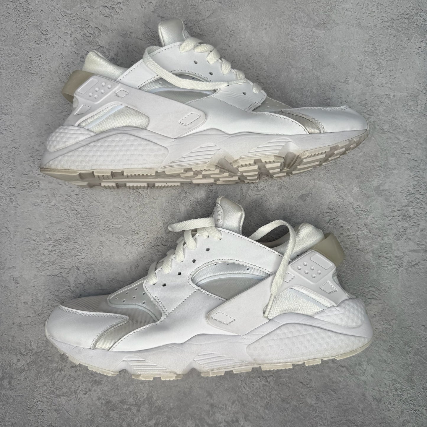 Nike Air Huarache White Pure Platinum (2021) *pre - owned* SIZE 12 - Kicks Collective PA - Nike - DD1068 - 102 - Men's Shoes - 12M/13.5W - Pre - Owned
