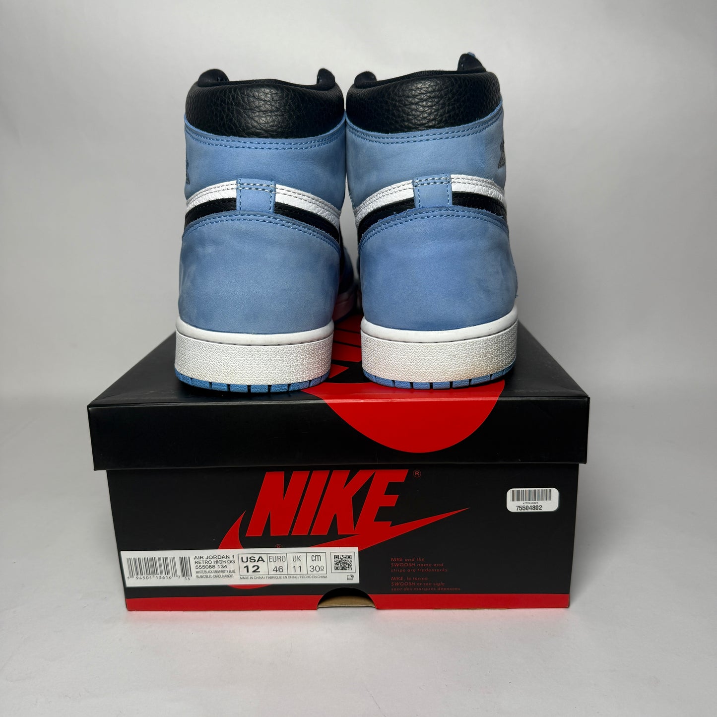 Air Jordan 1 High Retro OG UNC University Blue *pre-owned* (SIZE 12)