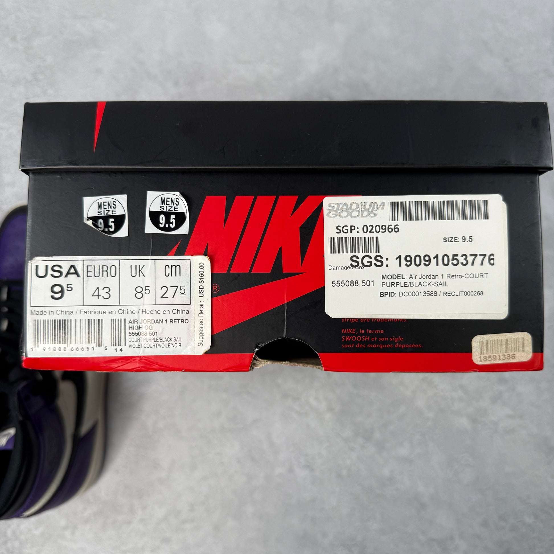 Jordan 1 Retro High Court Purple *pre-owned* SIZE 9.5