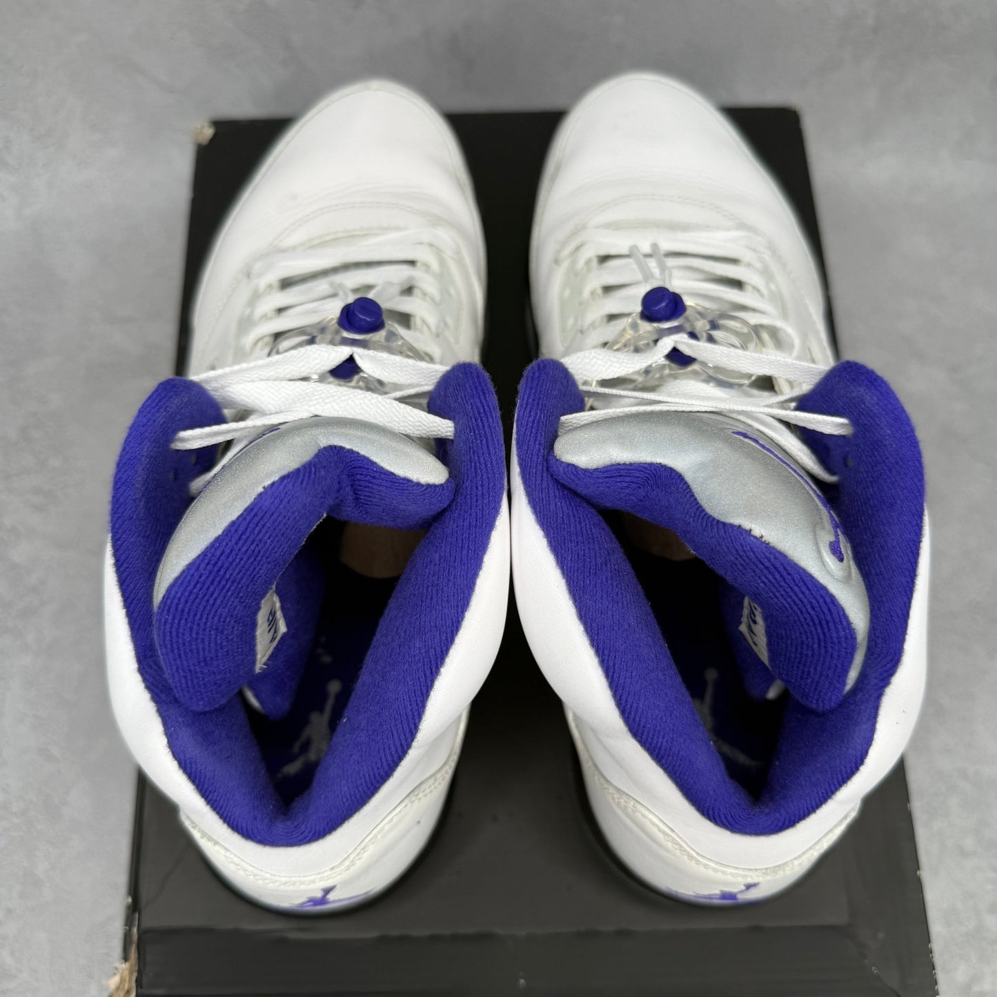 Jordan 5 Retro Dark Concord *pre - owned* SIZE 12 - Kicks Collective PA - Jordan - DD0587-141 - Men's Shoes - 12M/13.5W - Pre - Owned