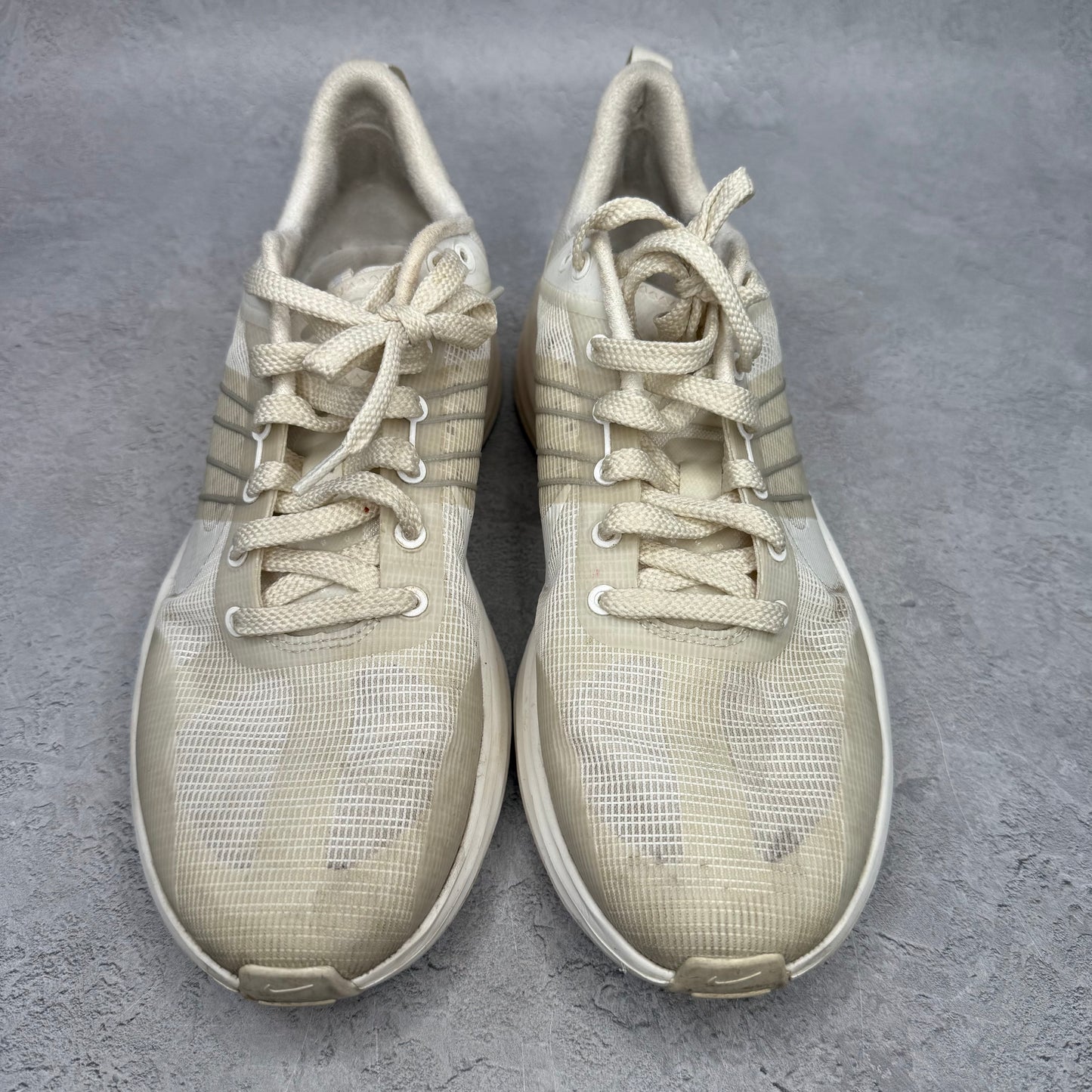 Nike Lunar Roam Phantom Light Bone *pre-owned* SIZE 10.5