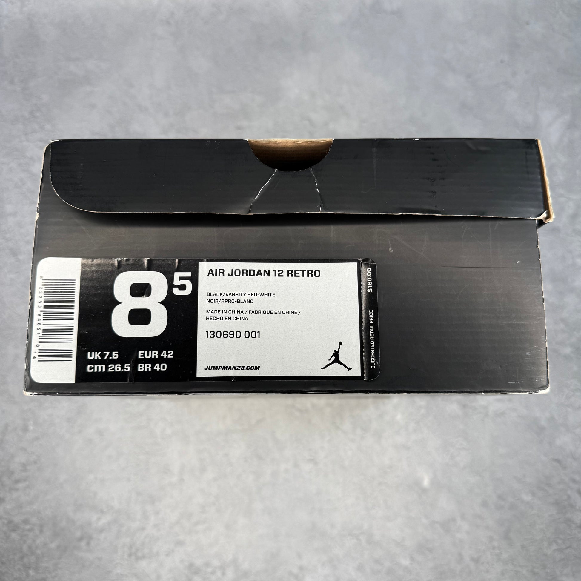 Jordan 12 Retro Playoffs (2012) *pre-owned* SIZE 8.5