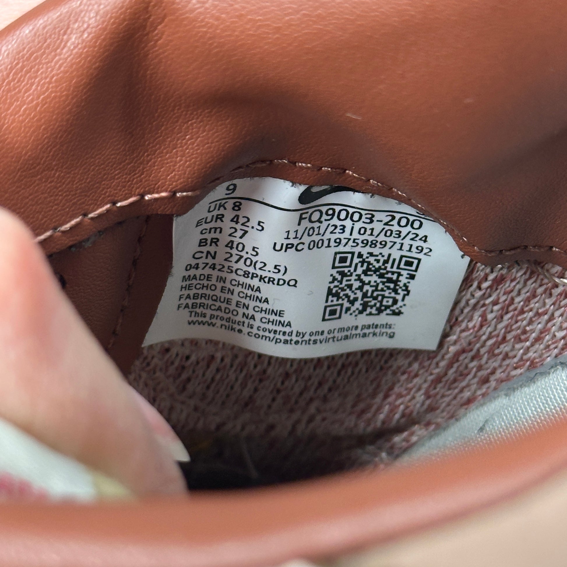 Nike Field General Union LA Shimmer *pre-owned* SIZE 9