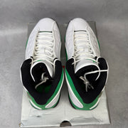 Jordan 13 Retro White Lucky Green *pre-owned* SIZE 10